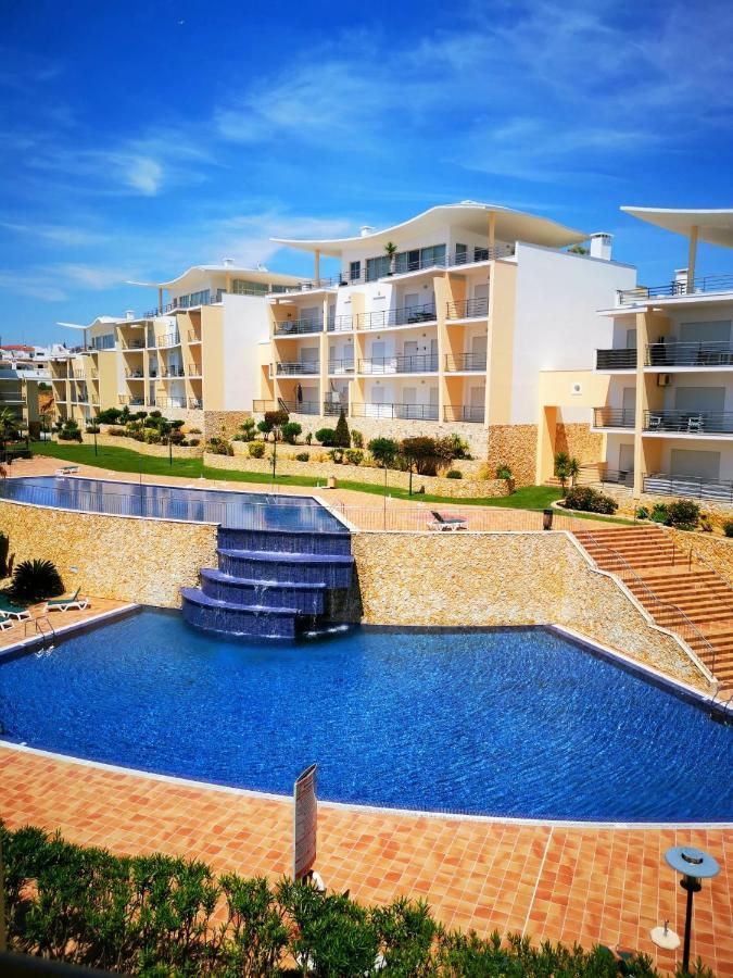 Sea View Penthouse In Albufeira Apartment Luaran gambar